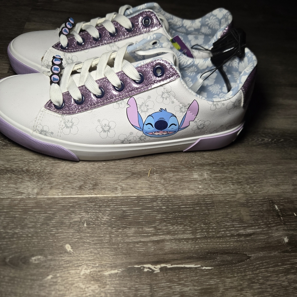 Kids White and Purple Stitch‎ Sneakers